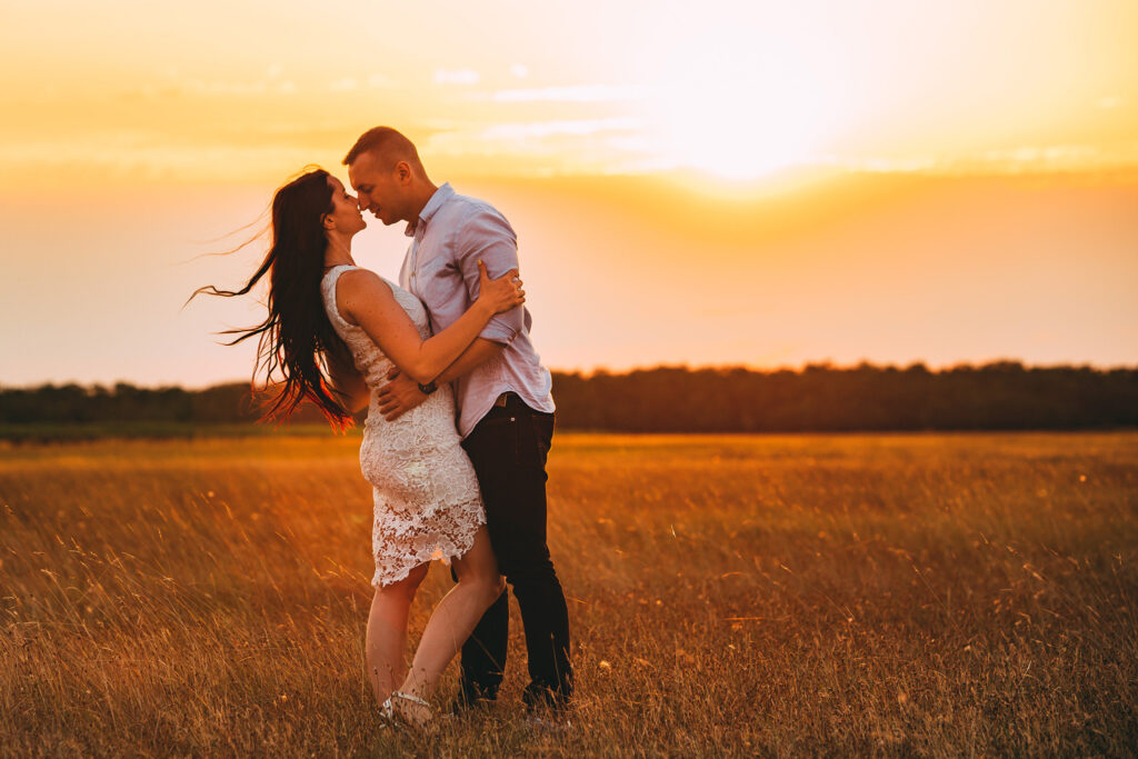 Szőlősi Zsombor | Jegyes és Esküvő Fotózás Debrecen, vidéki esküvő