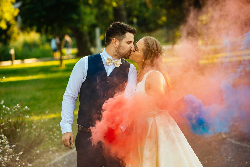 Szőlősi Zsombor | Portré és Esküvő Fotózás Debrecen, vidéki esküvő